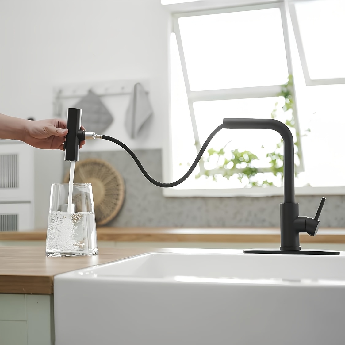 1 PC Black Kitchen Faucet With - Commercial Kitchen Faucets 评论和价格